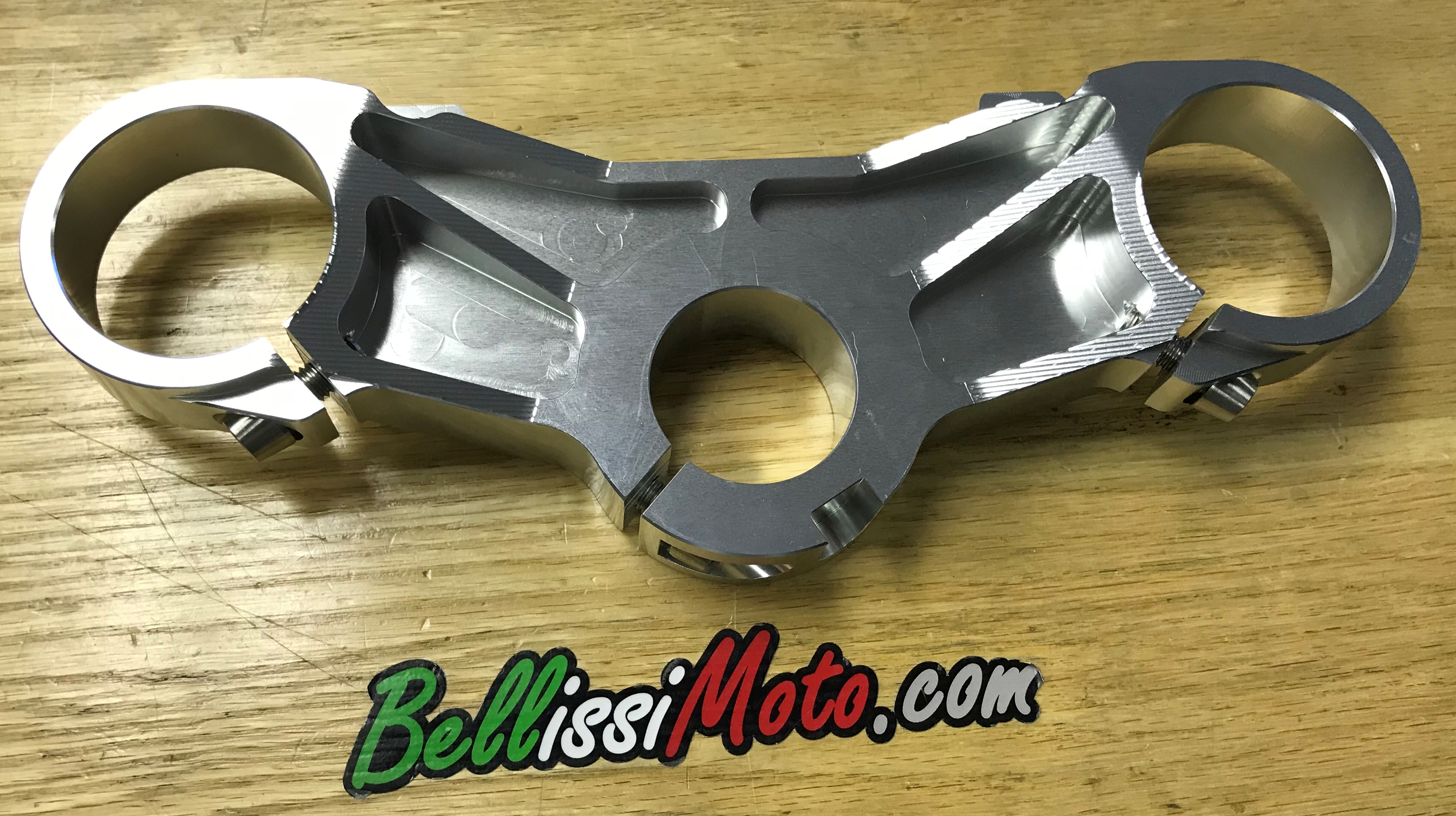 純正クーポン AEM FACTORY トリプルクランプ DUCATI モンスター SxR
